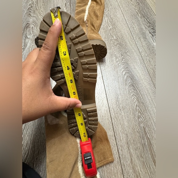 Sole/society Women's Tan Suede Knee-High Boots - Picture 4 of 10